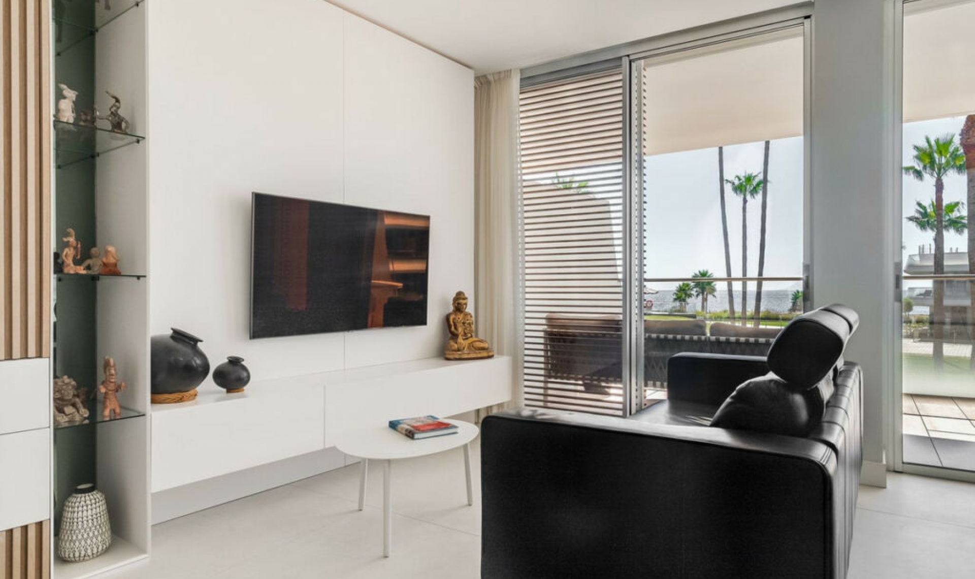 Resale - Apartment -
Estepona