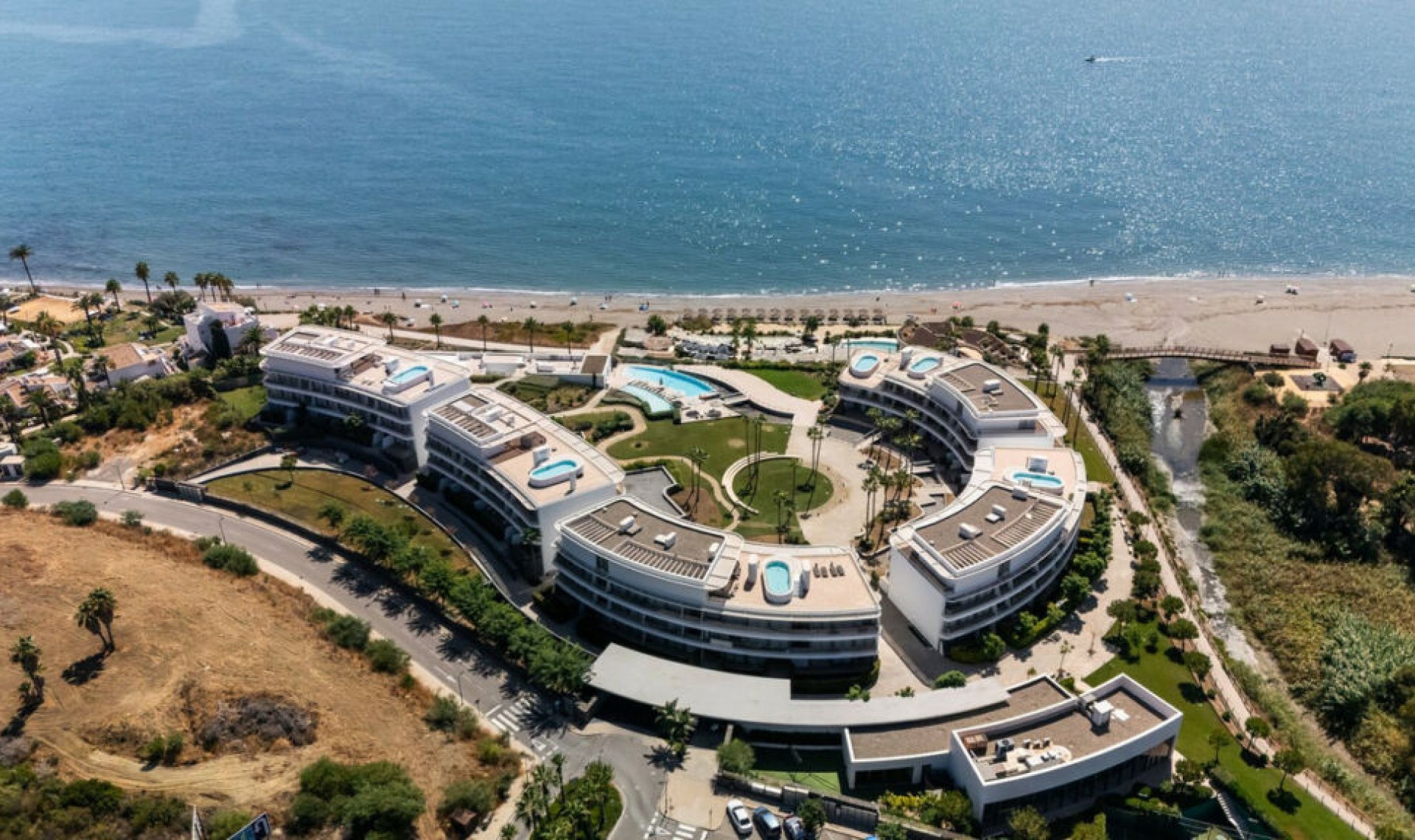 Resale - Apartment -
Estepona