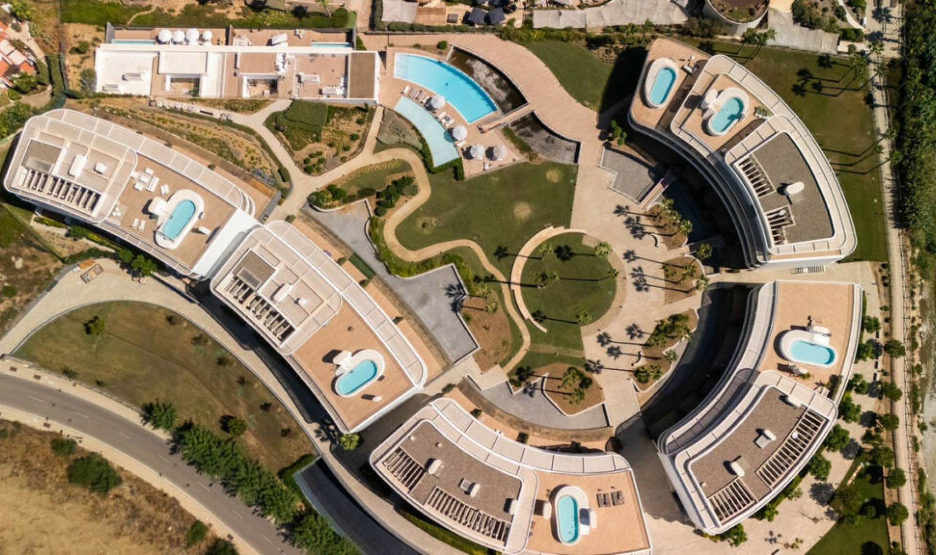 Resale - Apartment -
Estepona