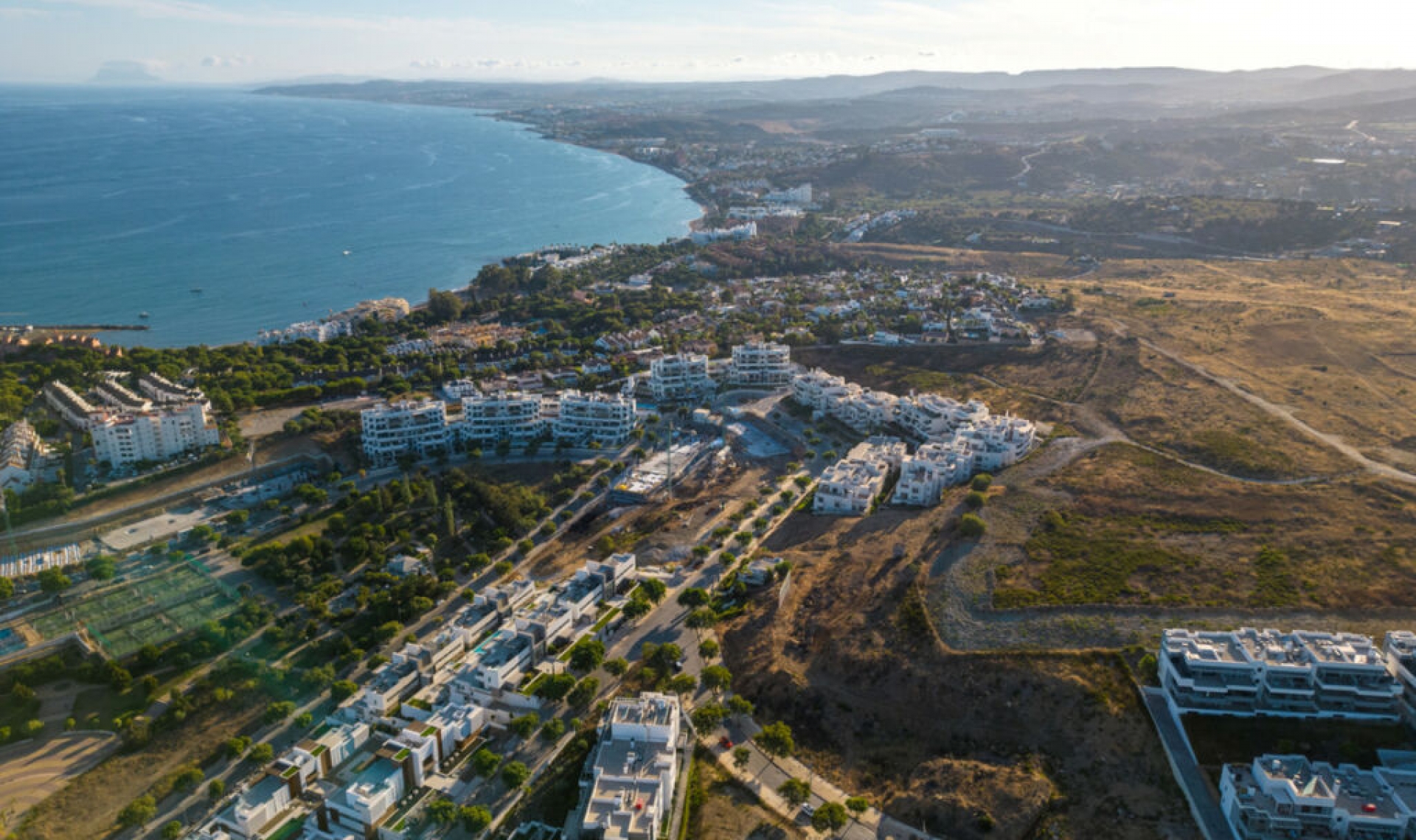 Resale - Apartment -
Estepona