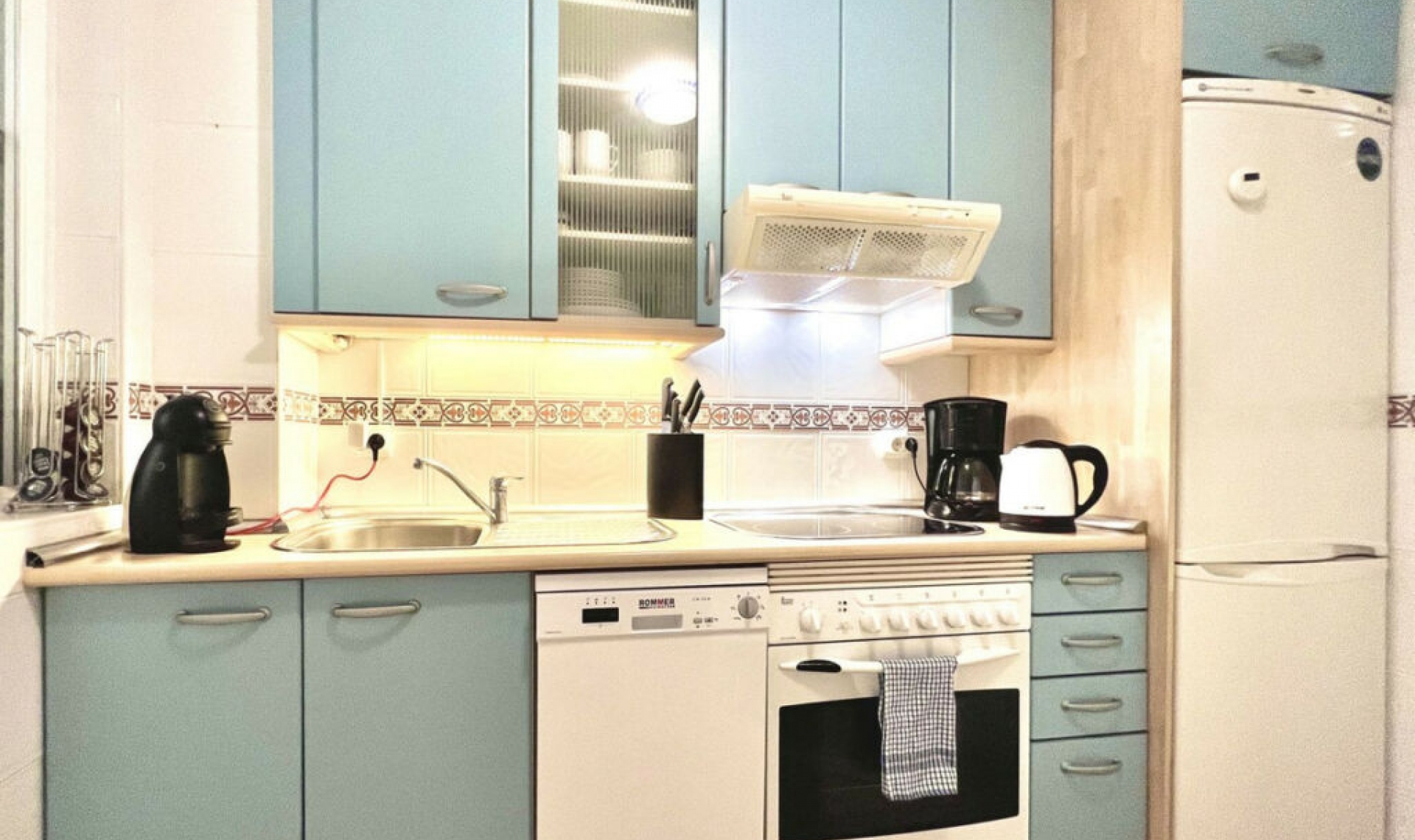 Resale - Apartment -
Estepona