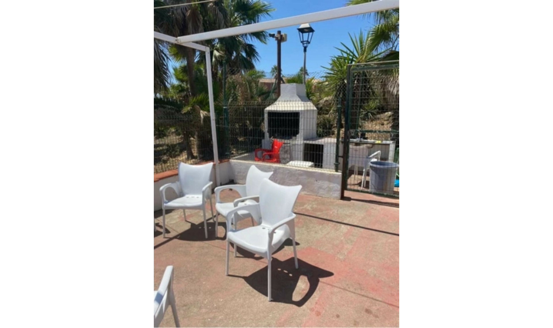 Resale - Apartment -
Estepona