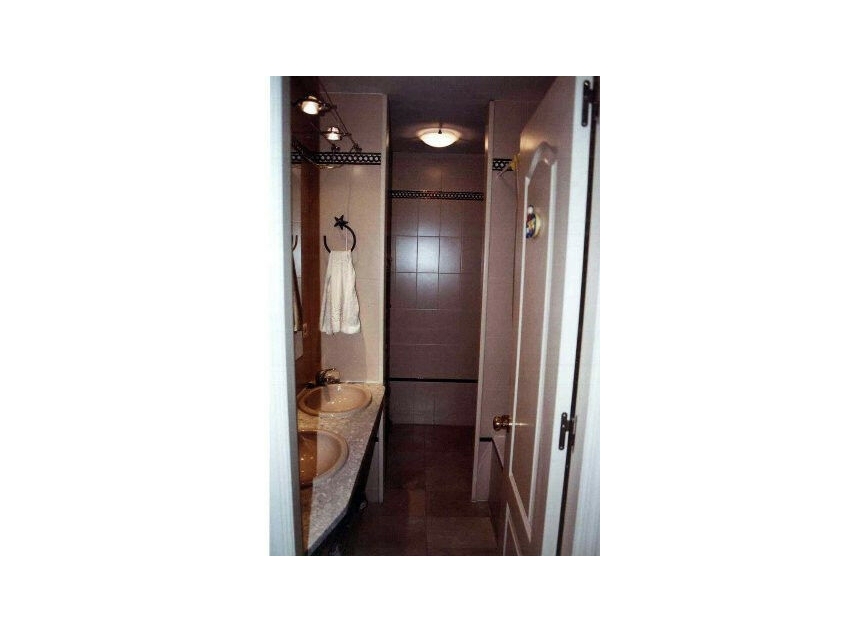 Resale - Apartment -
Estepona