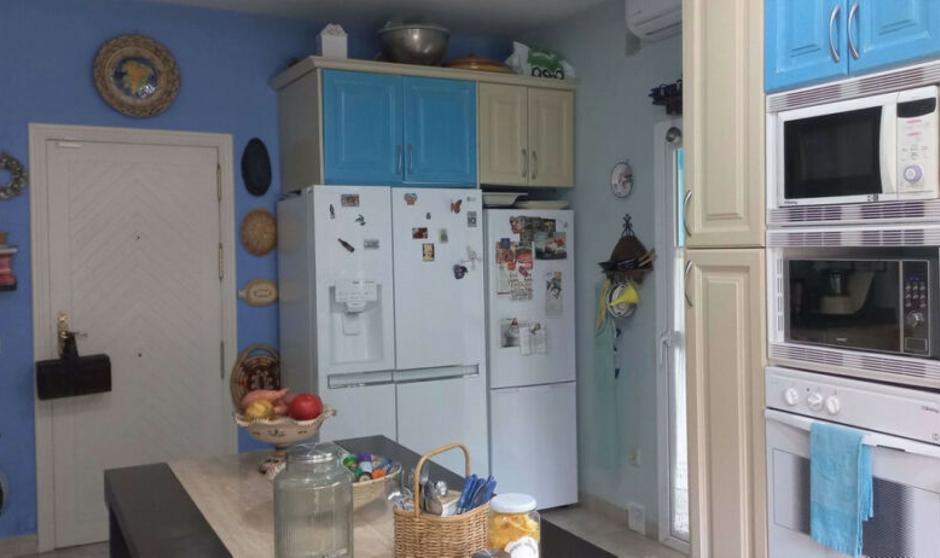 Resale - Apartment -
Estepona