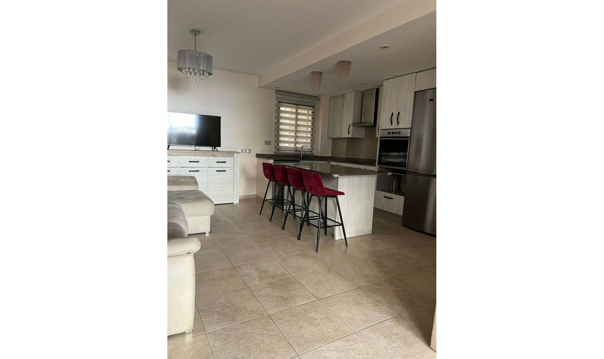 Resale - Apartment -
Estepona