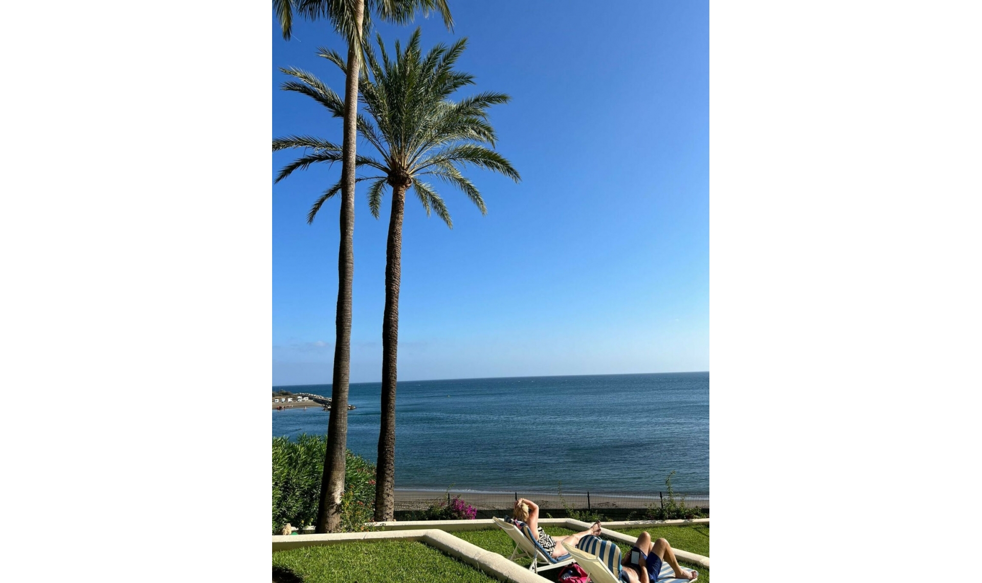 Resale - Apartment -
Estepona