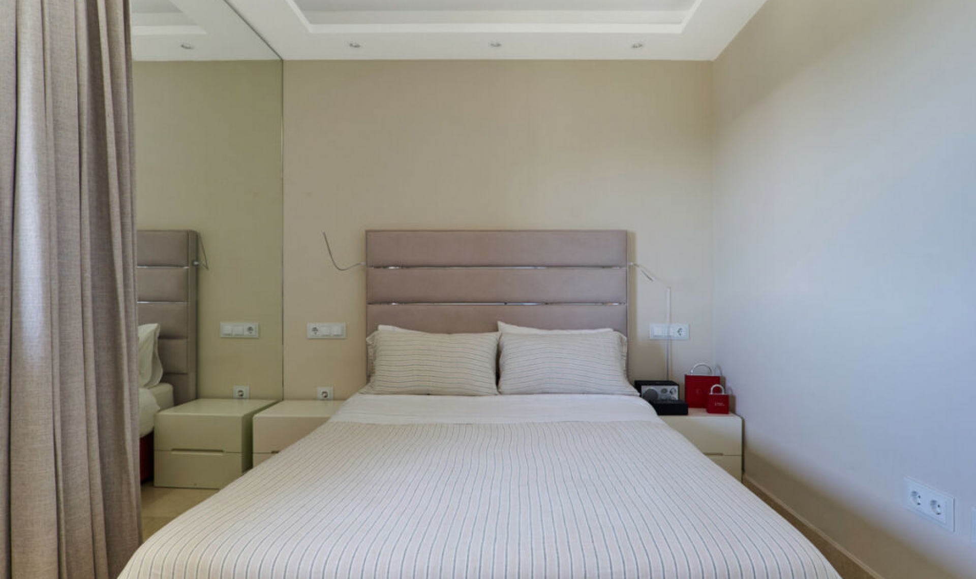 Resale - Apartment -
Estepona