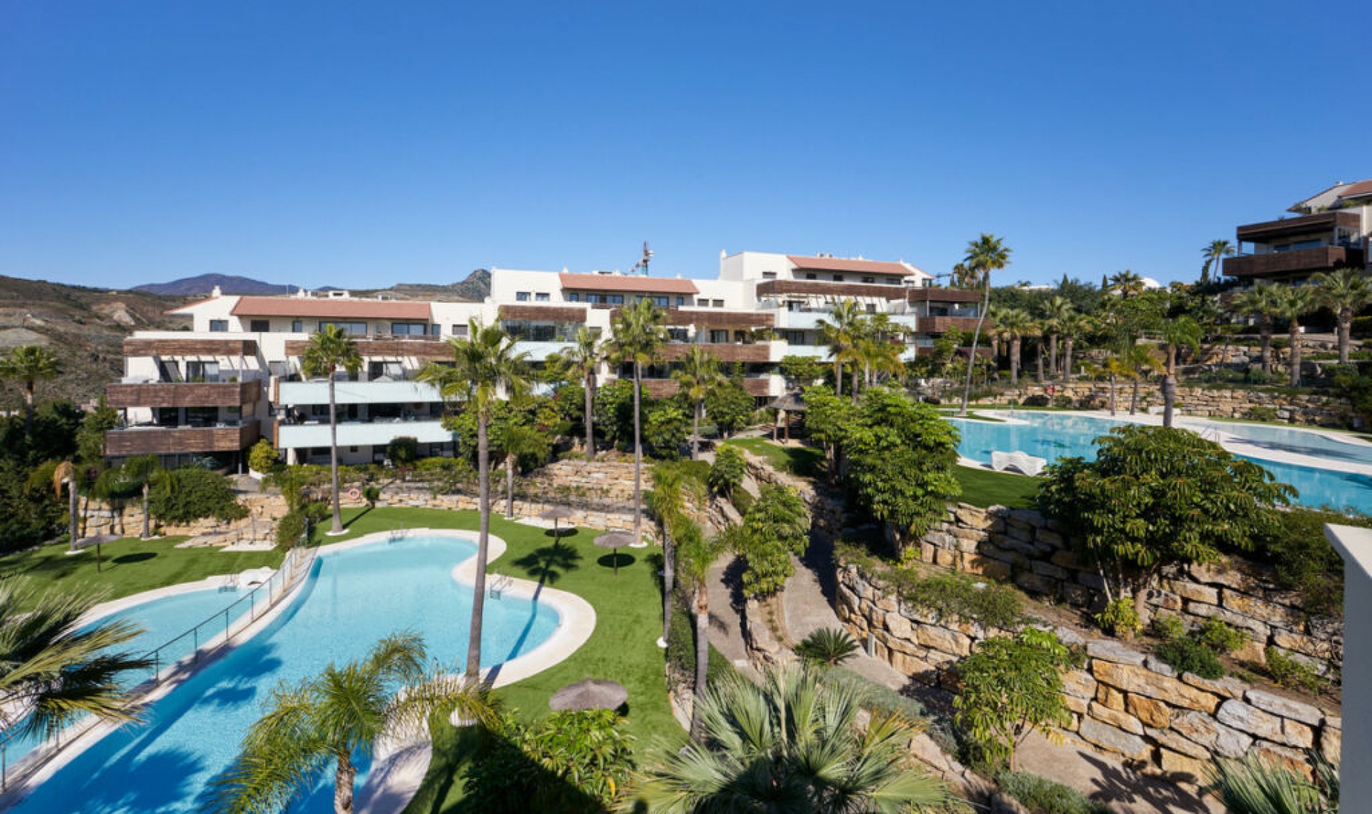 Resale - Apartment -
Estepona