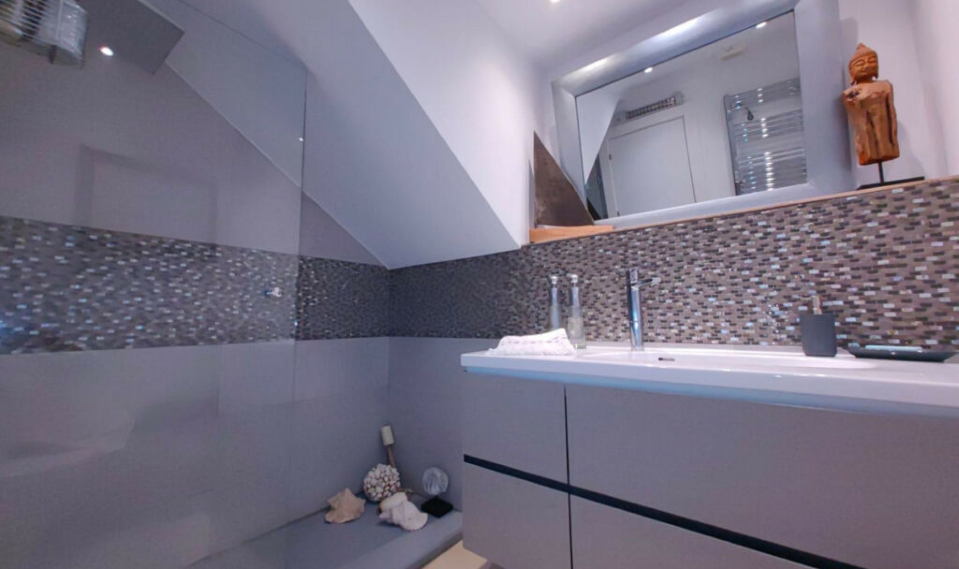 Resale - Apartment -
Estepona