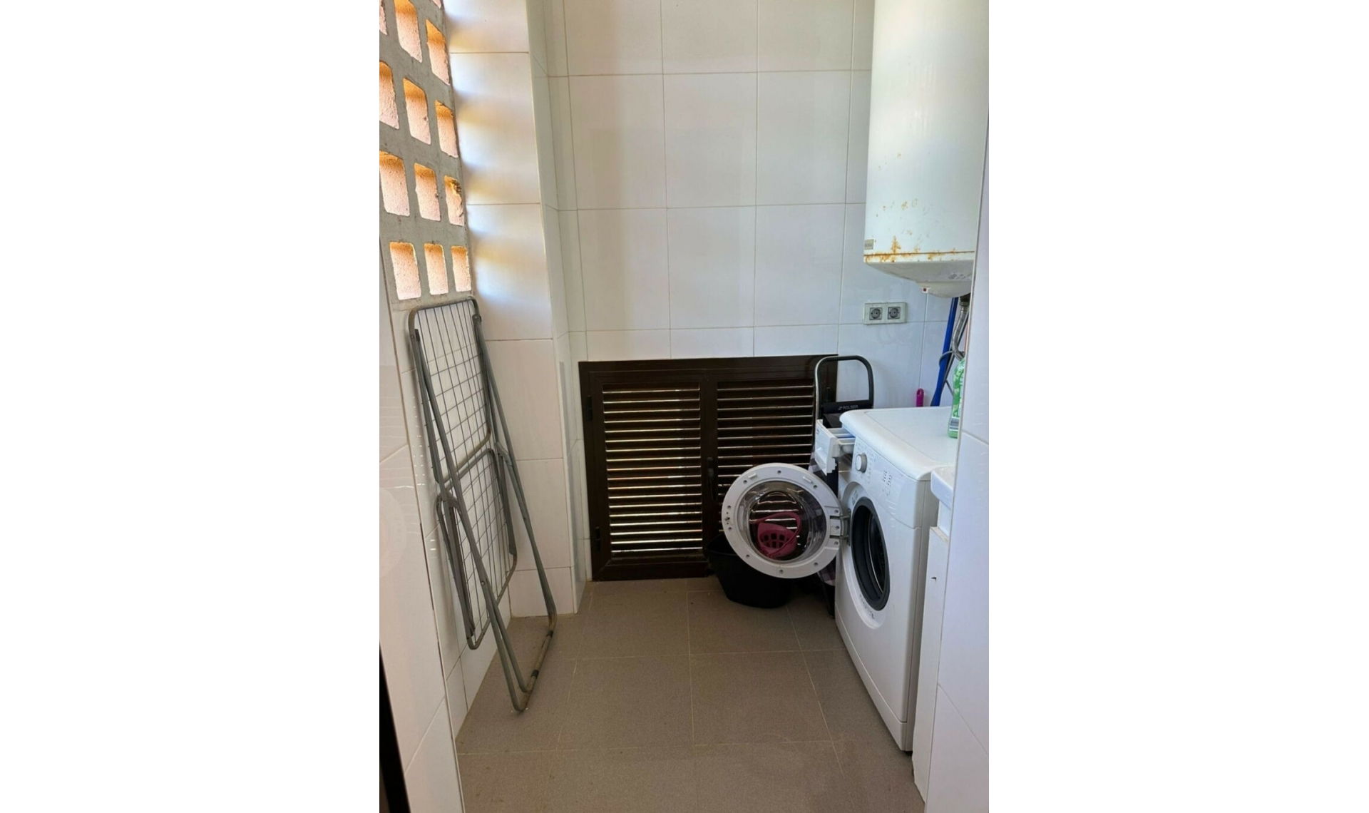 Resale - Apartment -
Estepona