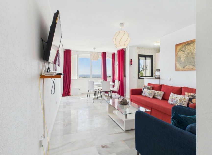 Resale - Apartment -
Estepona