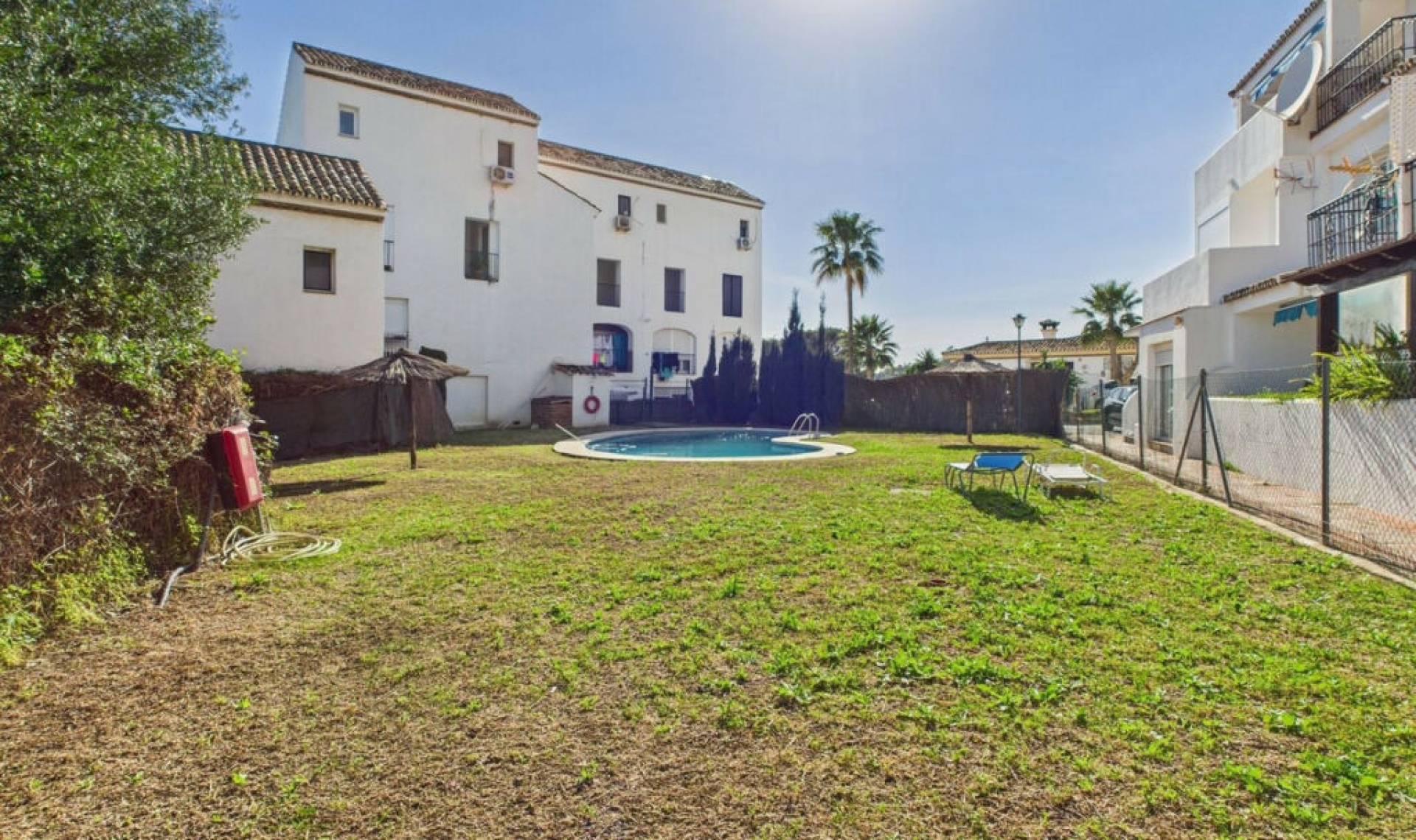Resale - Apartment -
Estepona