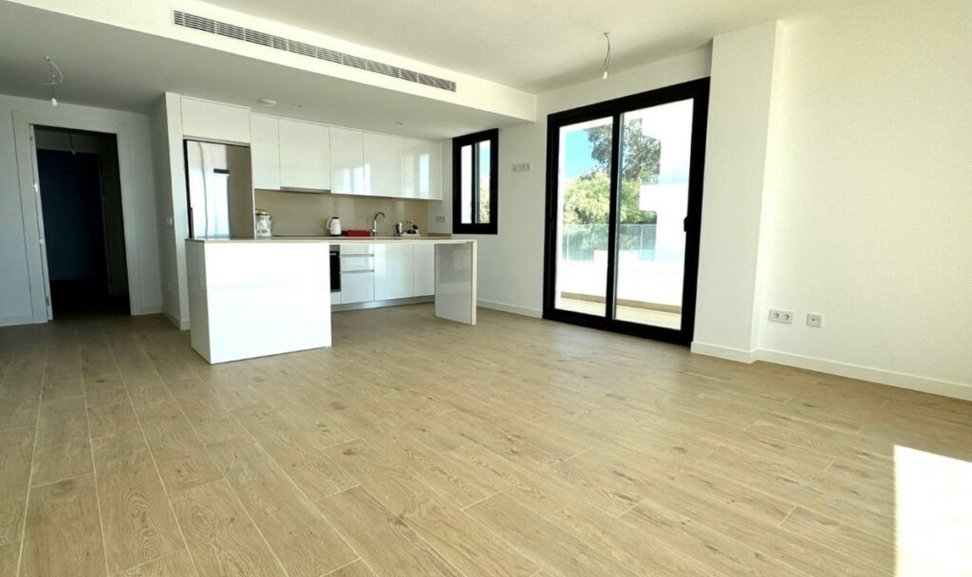 Resale - Apartment -
Estepona