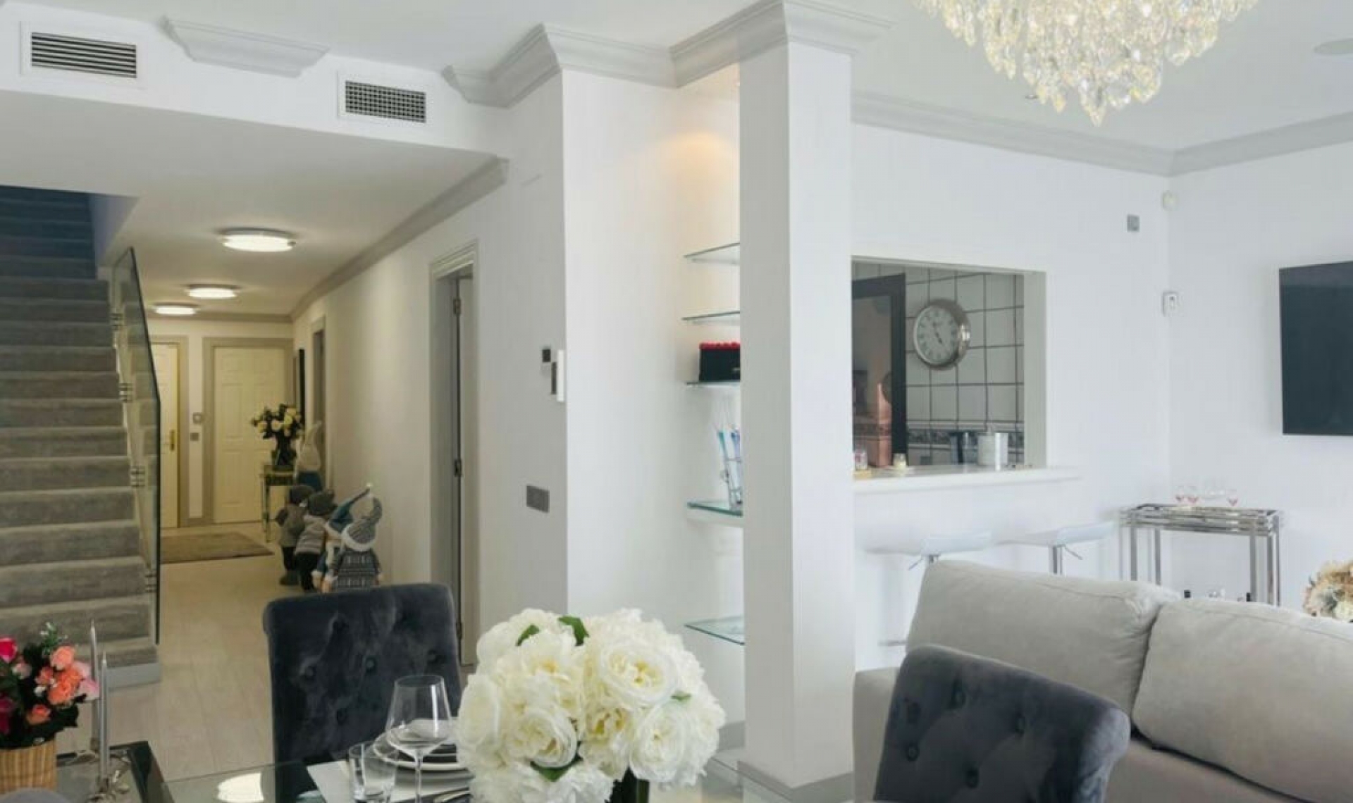 Resale - Apartment -
Estepona