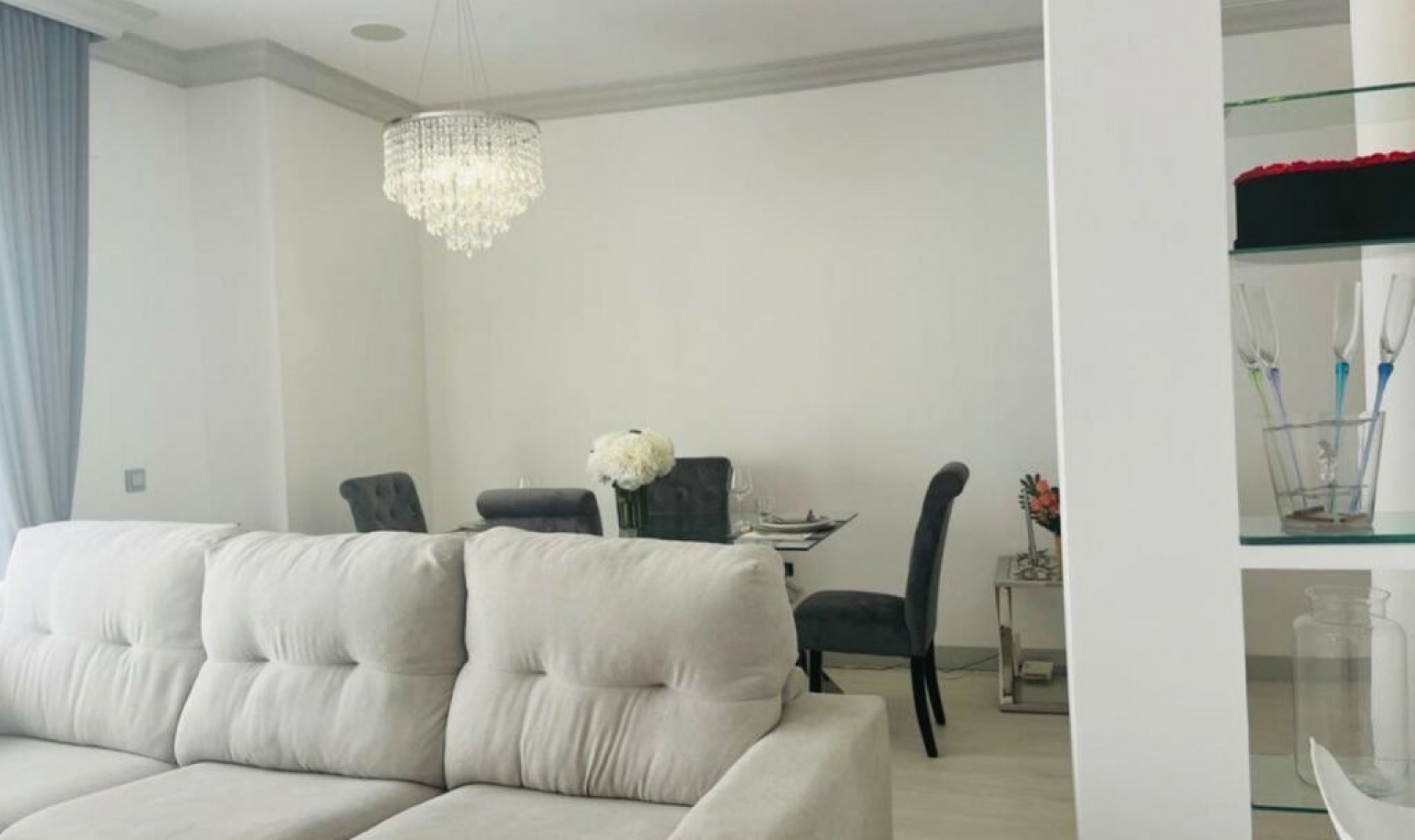 Resale - Apartment -
Estepona