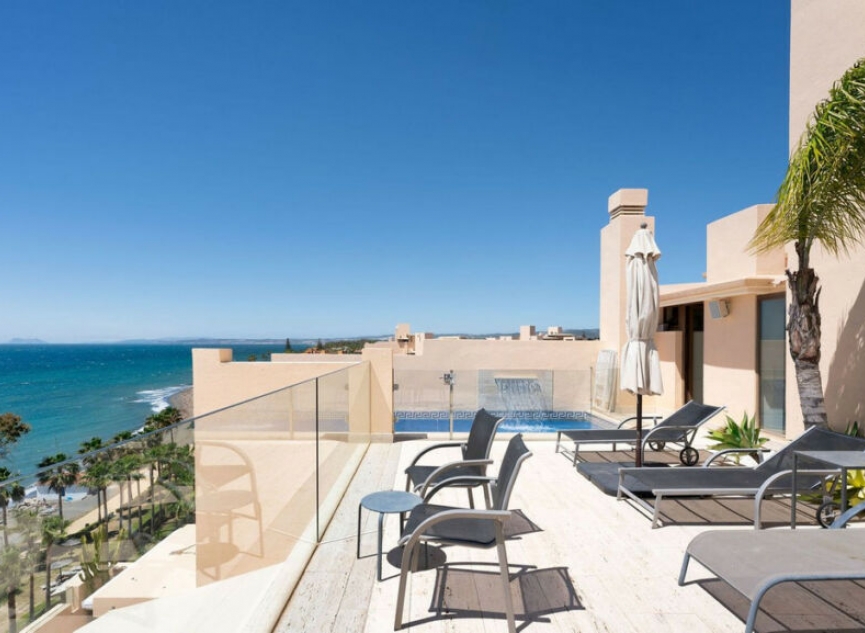 Resale - Apartment -
Estepona