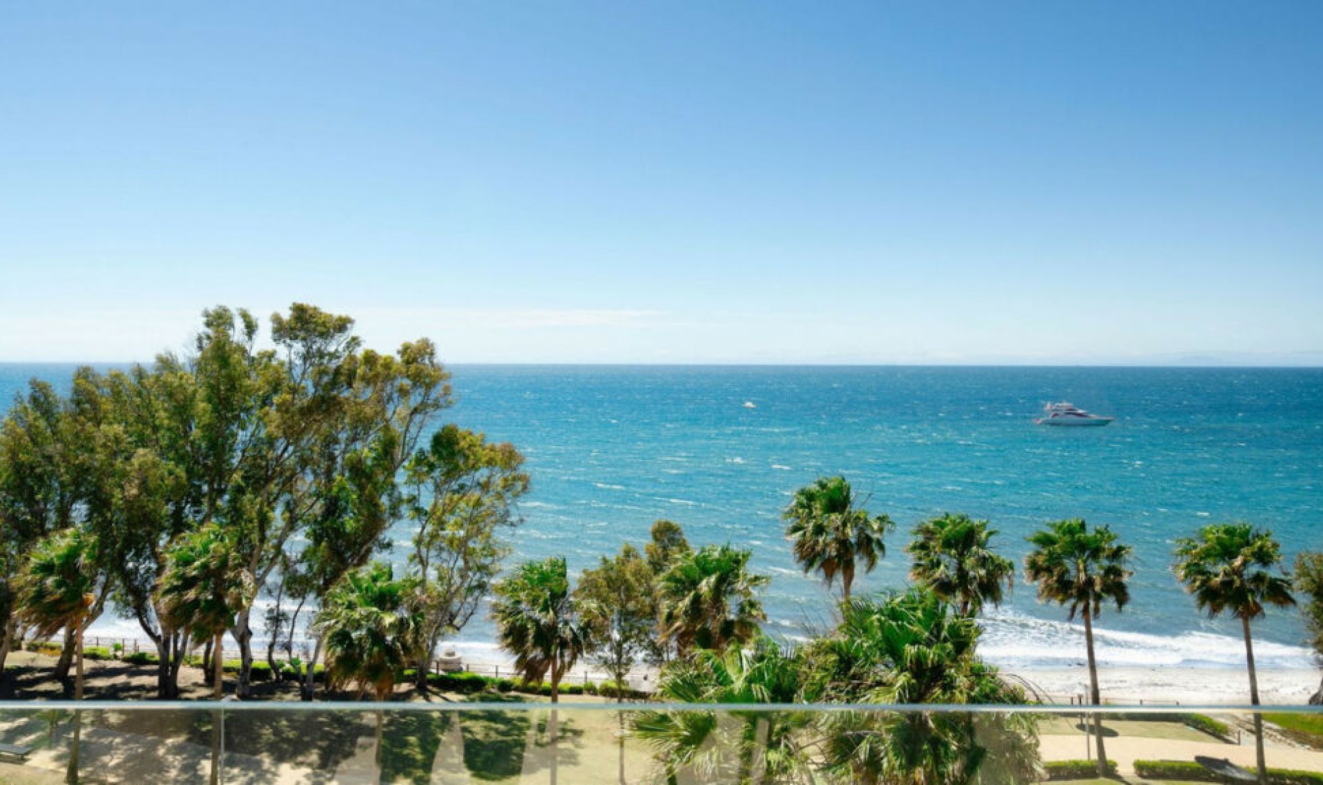 Resale - Apartment -
Estepona