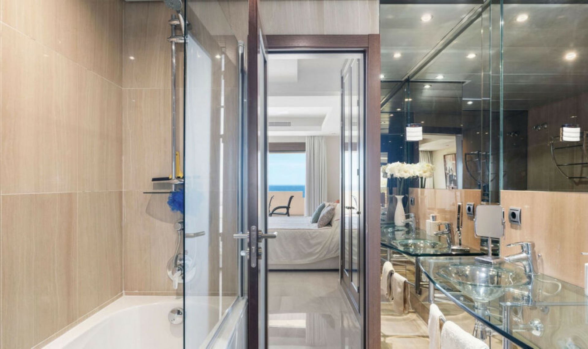 Resale - Apartment -
Estepona