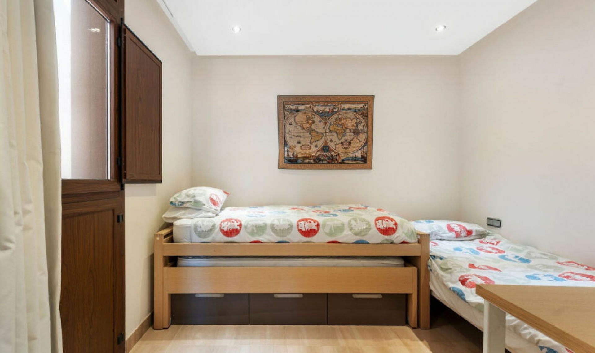 Resale - Apartment -
Estepona