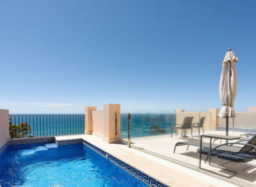 Resale - Apartment -
Estepona