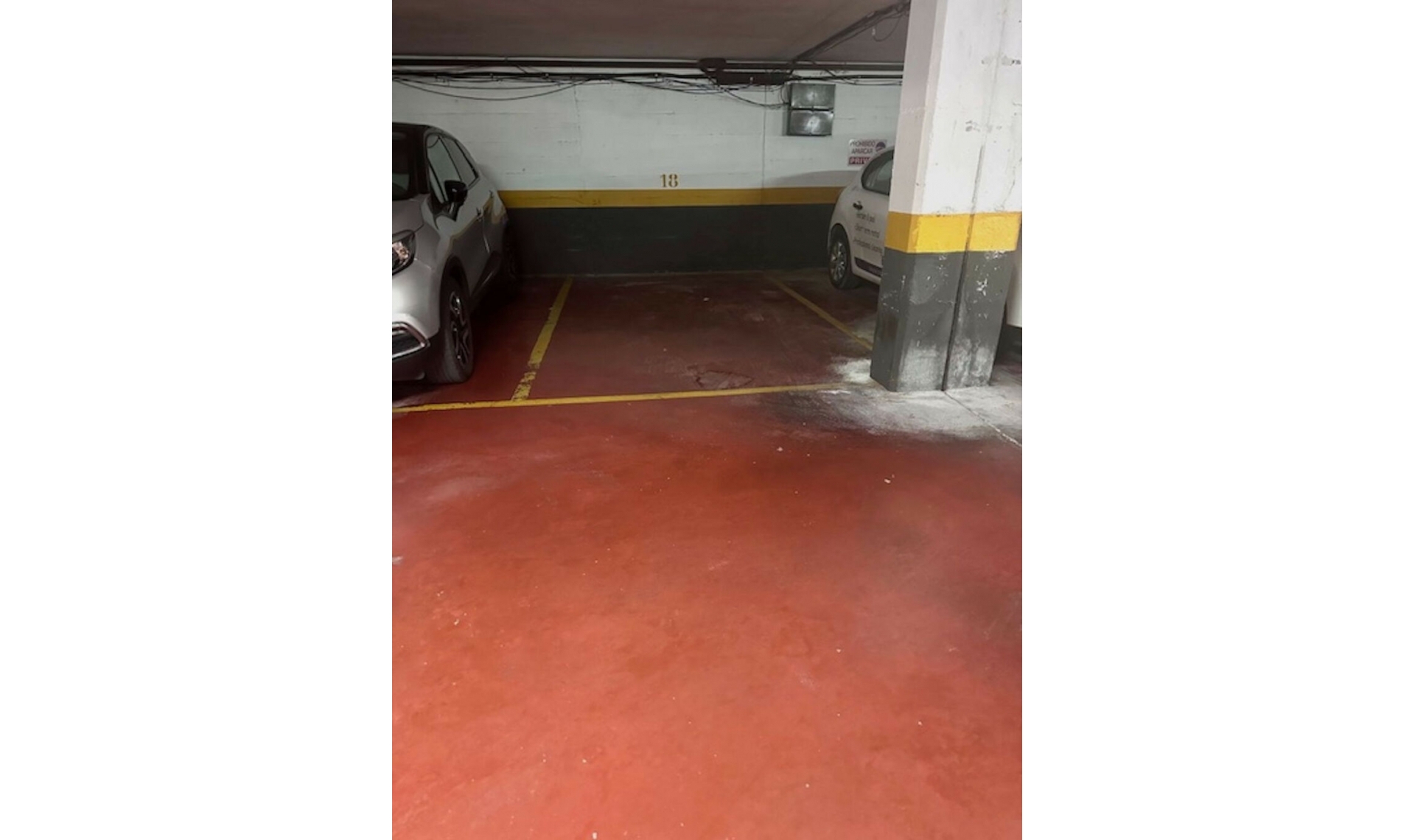 Resale - Apartment -
Estepona