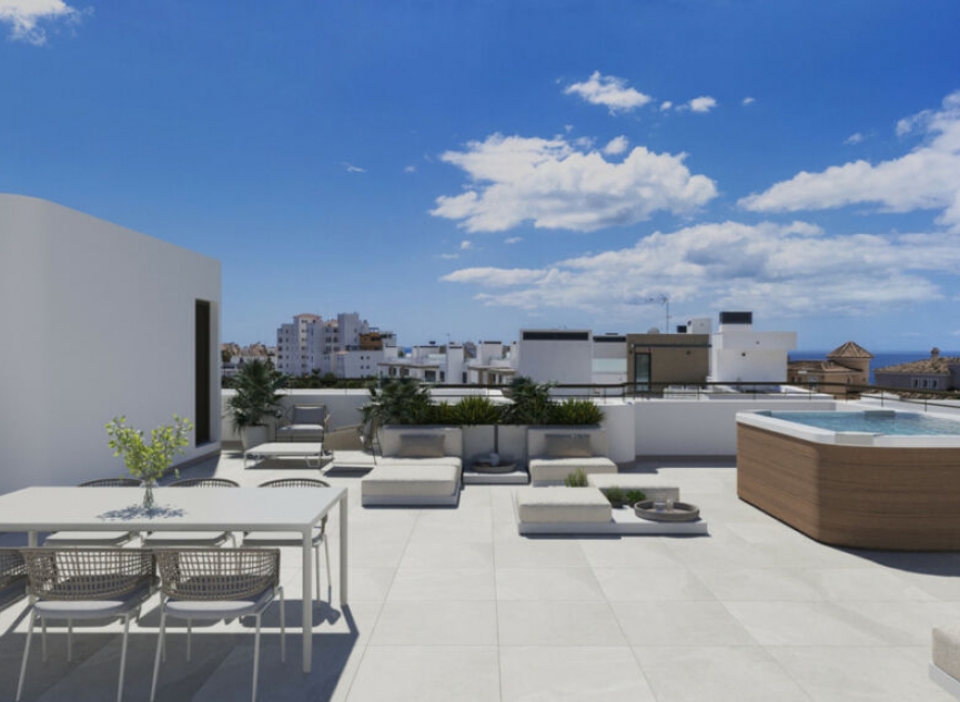 Resale - Apartment -
Estepona
