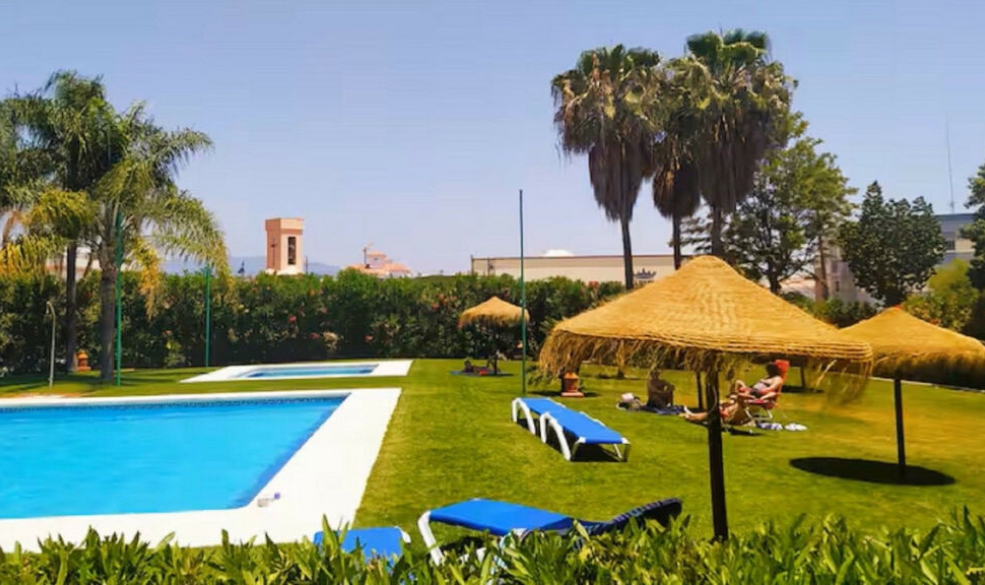 Resale - Apartment -
Estepona