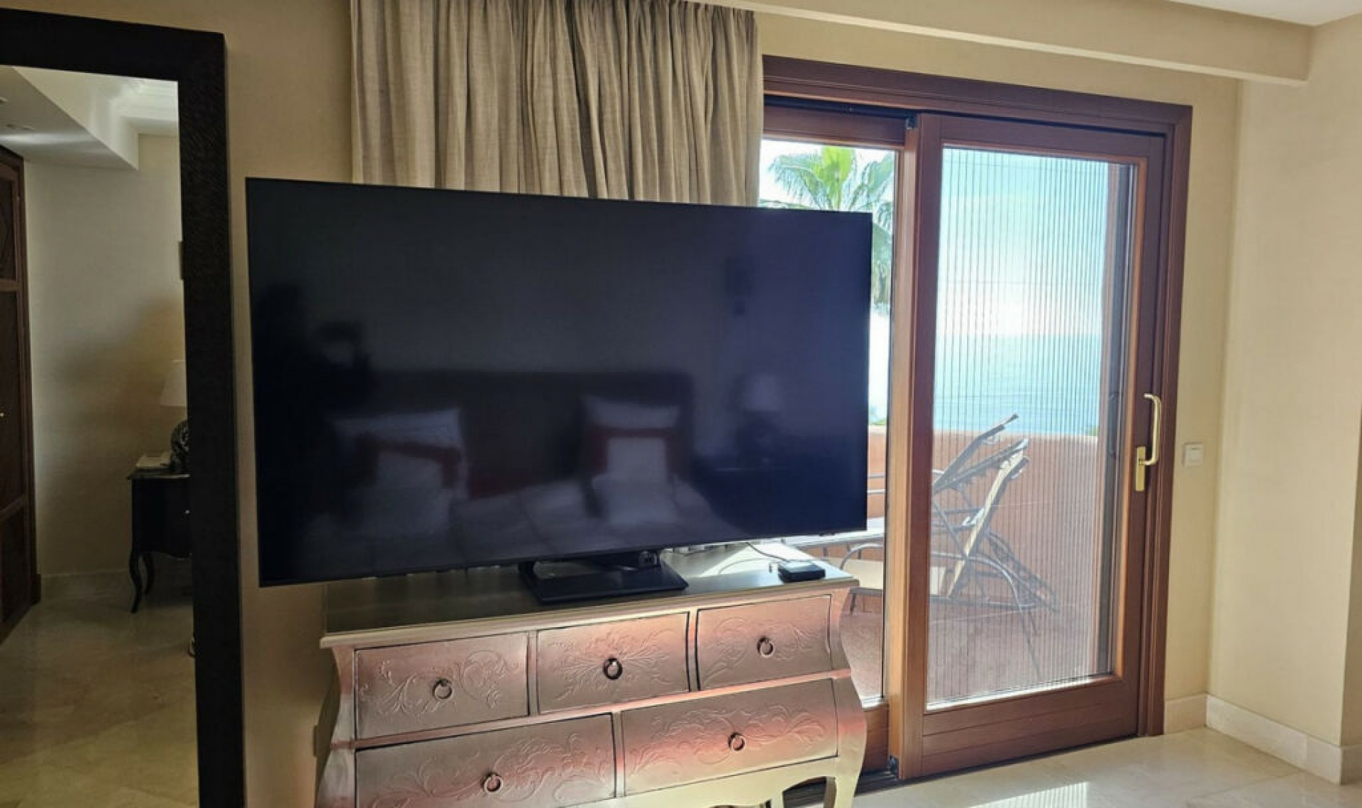 Resale - Apartment -
Estepona