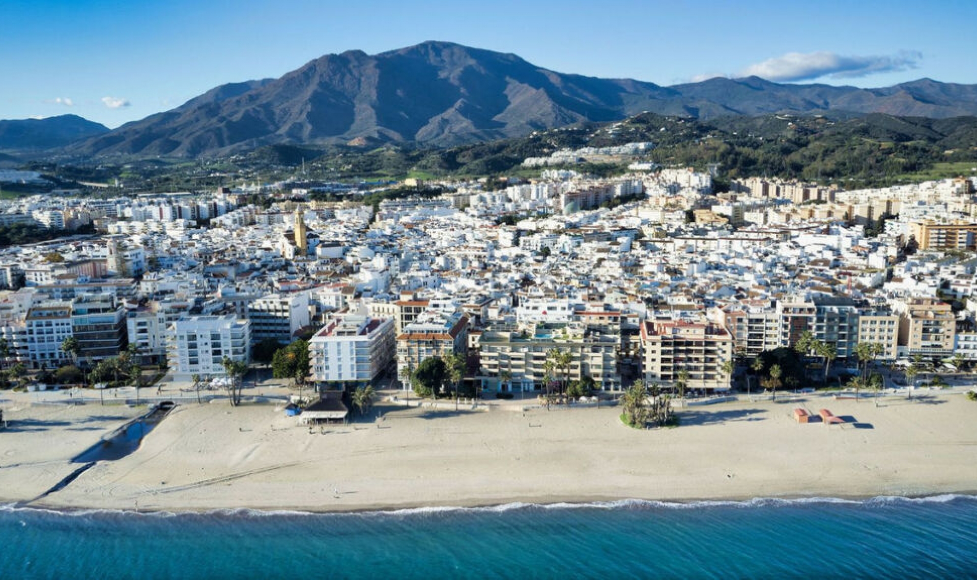 Resale - Apartment -
Estepona