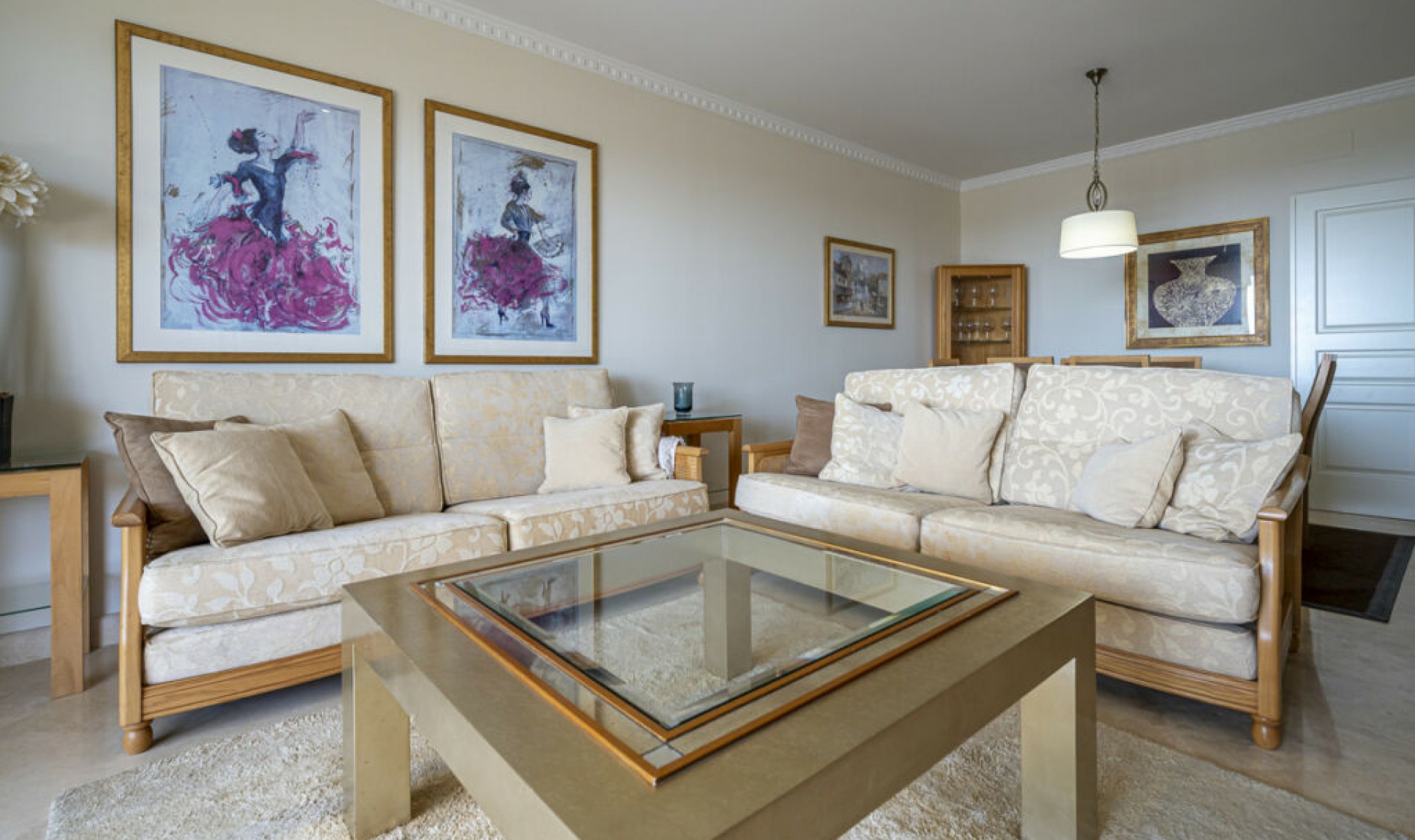Resale - Apartment -
Estepona