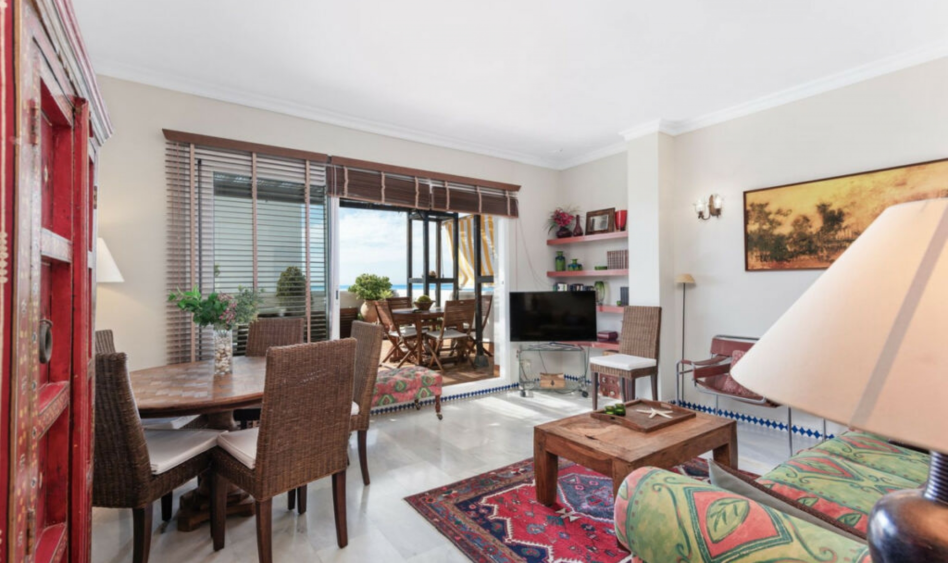 Resale - Apartment -
Estepona