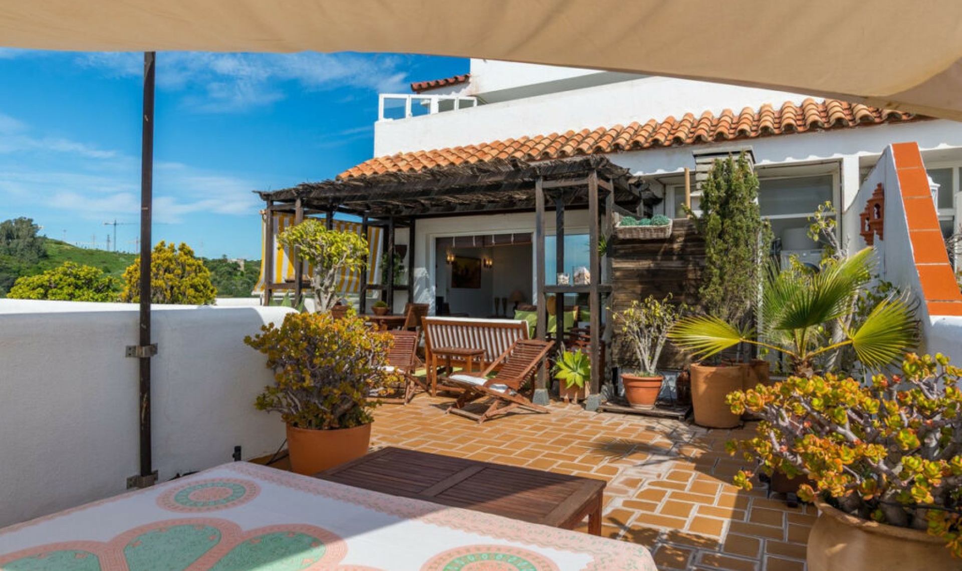 Resale - Apartment -
Estepona