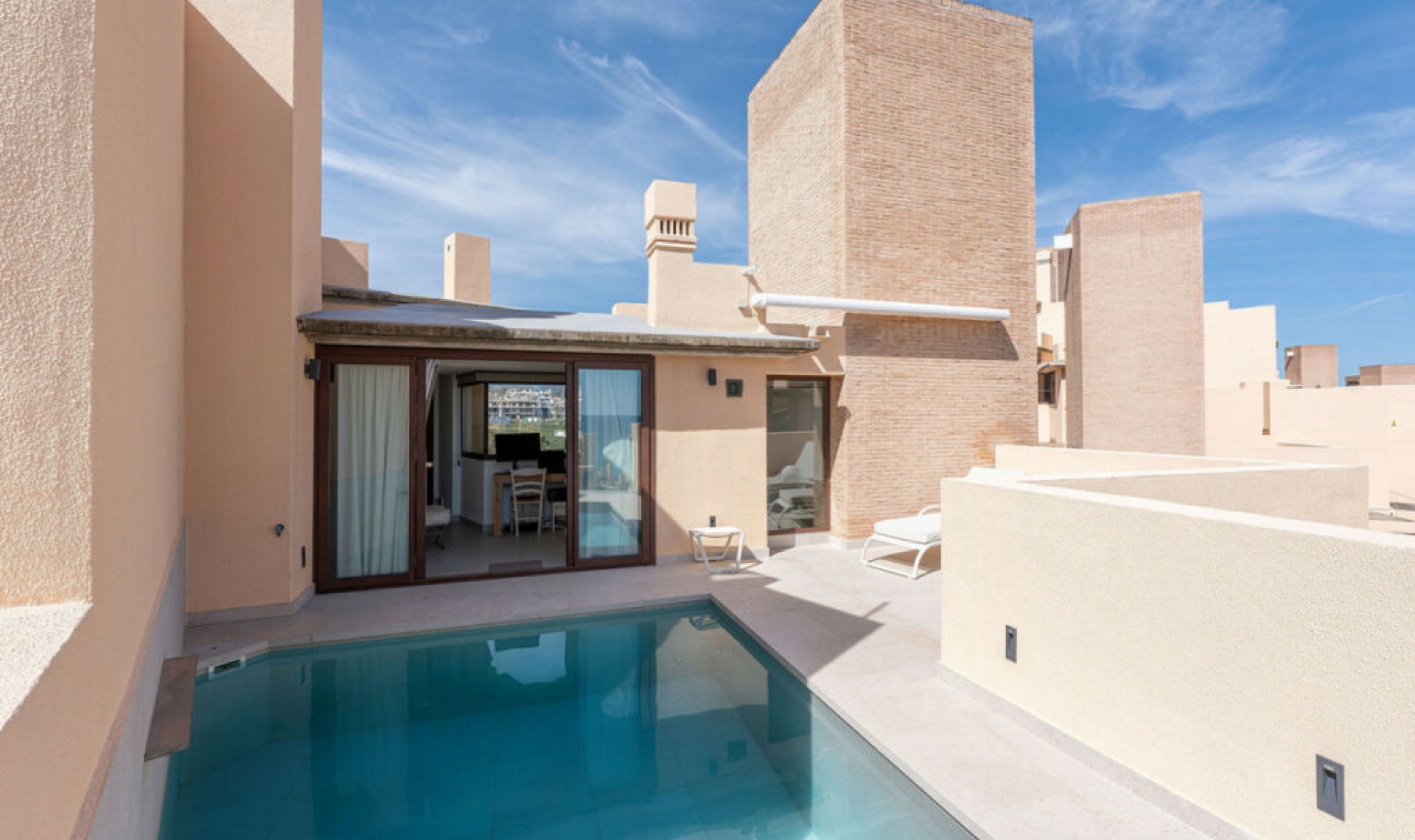 Resale - Apartment -
Estepona