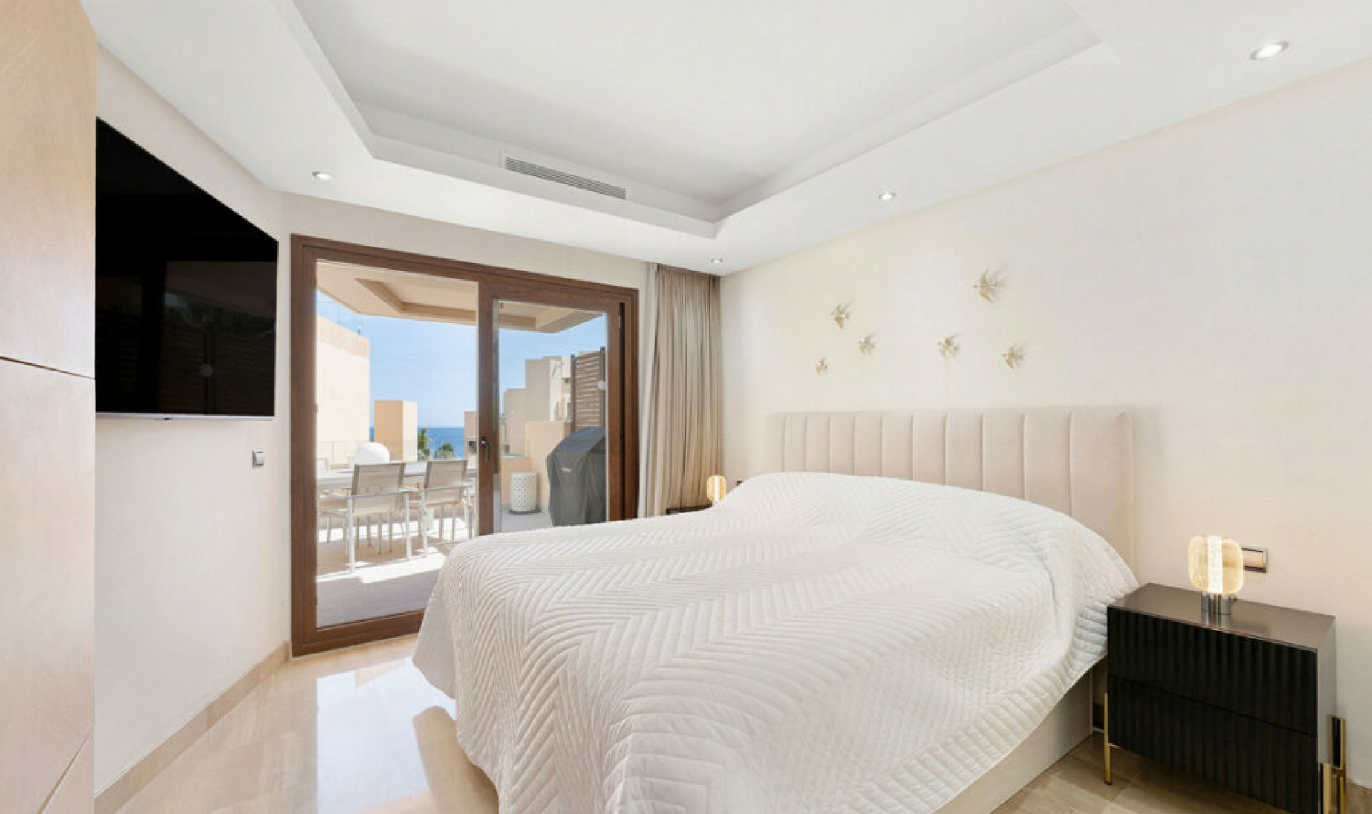 Resale - Apartment -
Estepona
