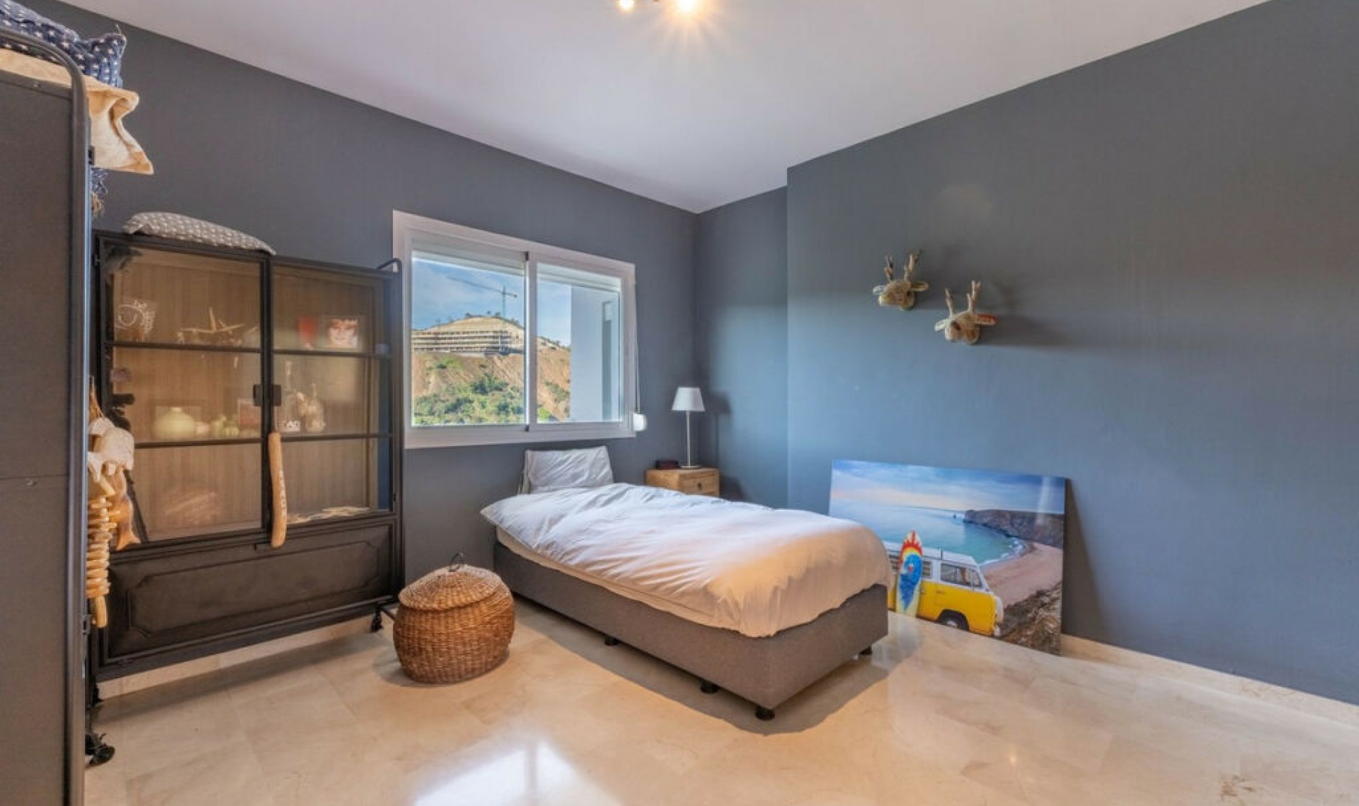 Resale - Apartment -
Estepona