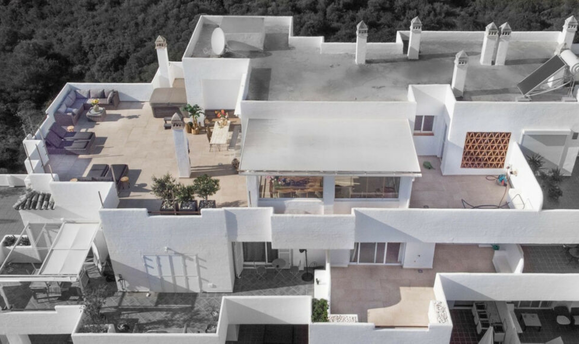 Resale - Apartment -
Estepona