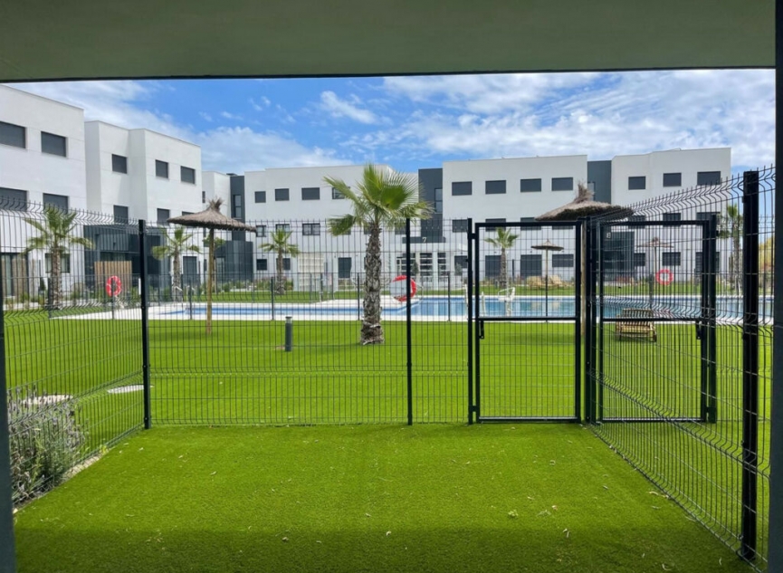 Resale - Apartment -
Estepona
