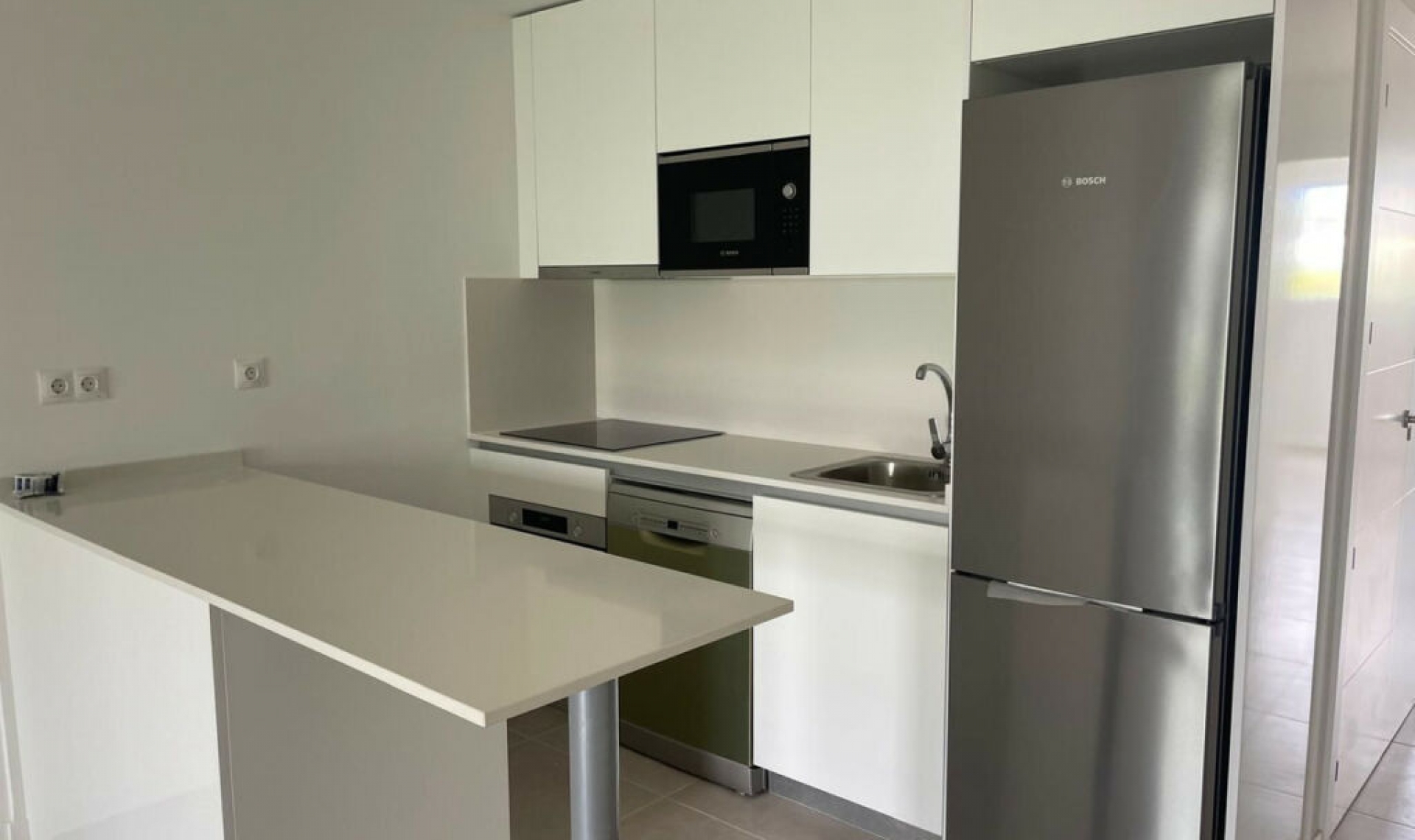 Resale - Apartment -
Estepona