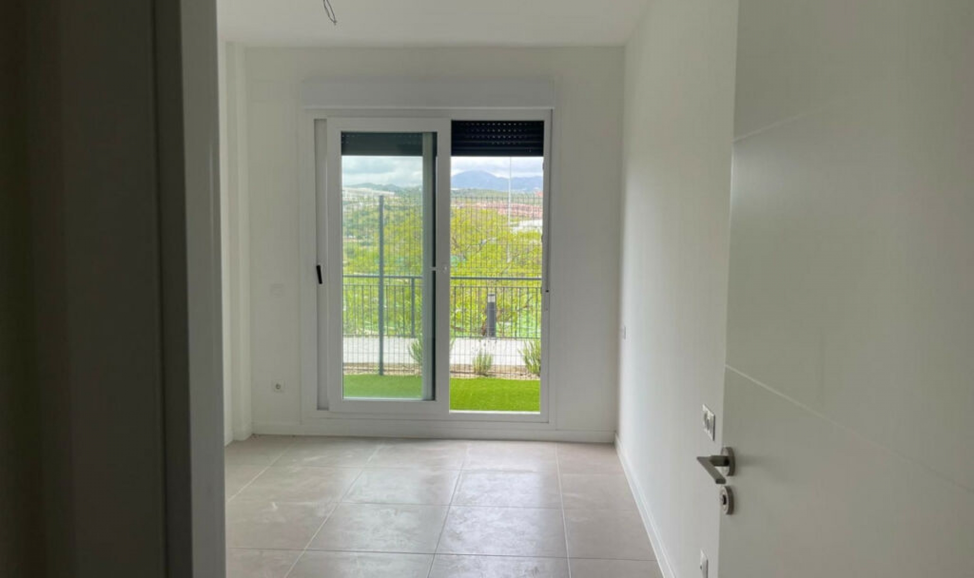 Resale - Apartment -
Estepona