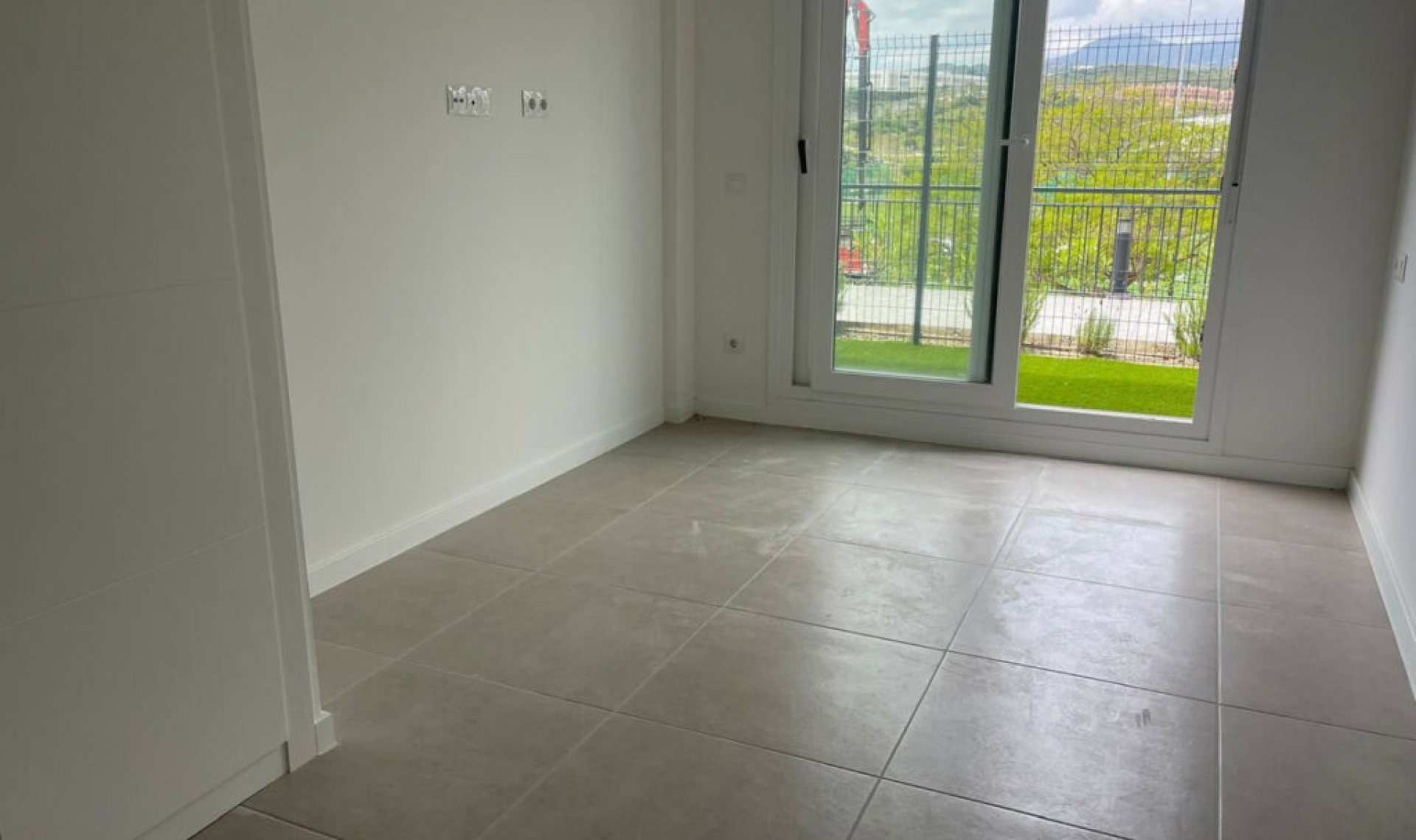 Resale - Apartment -
Estepona