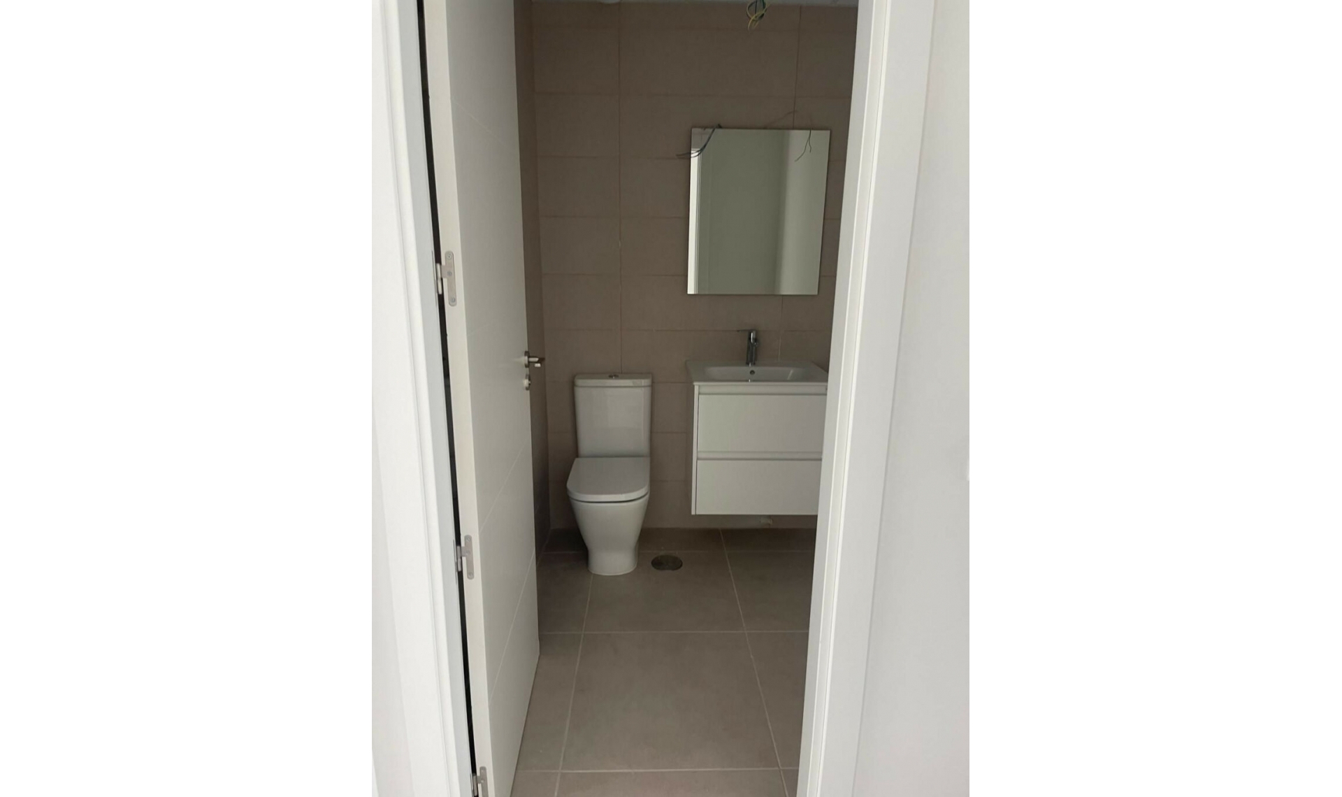 Resale - Apartment -
Estepona