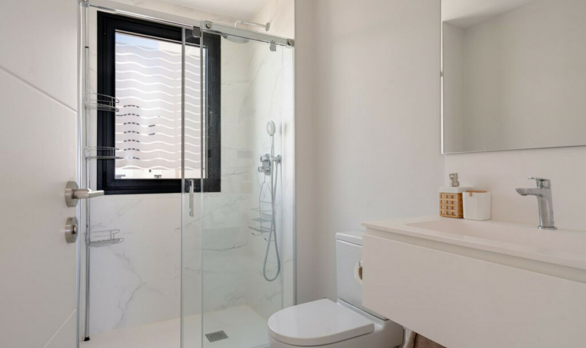 Resale - Apartment -
Estepona