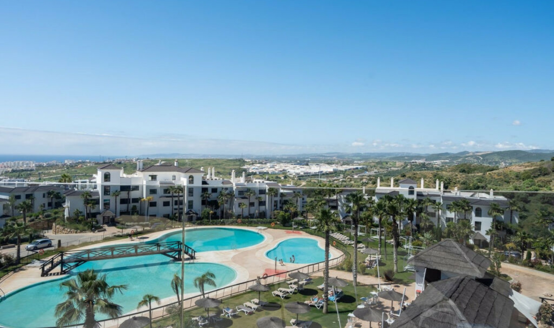 Resale - Apartment -
Estepona