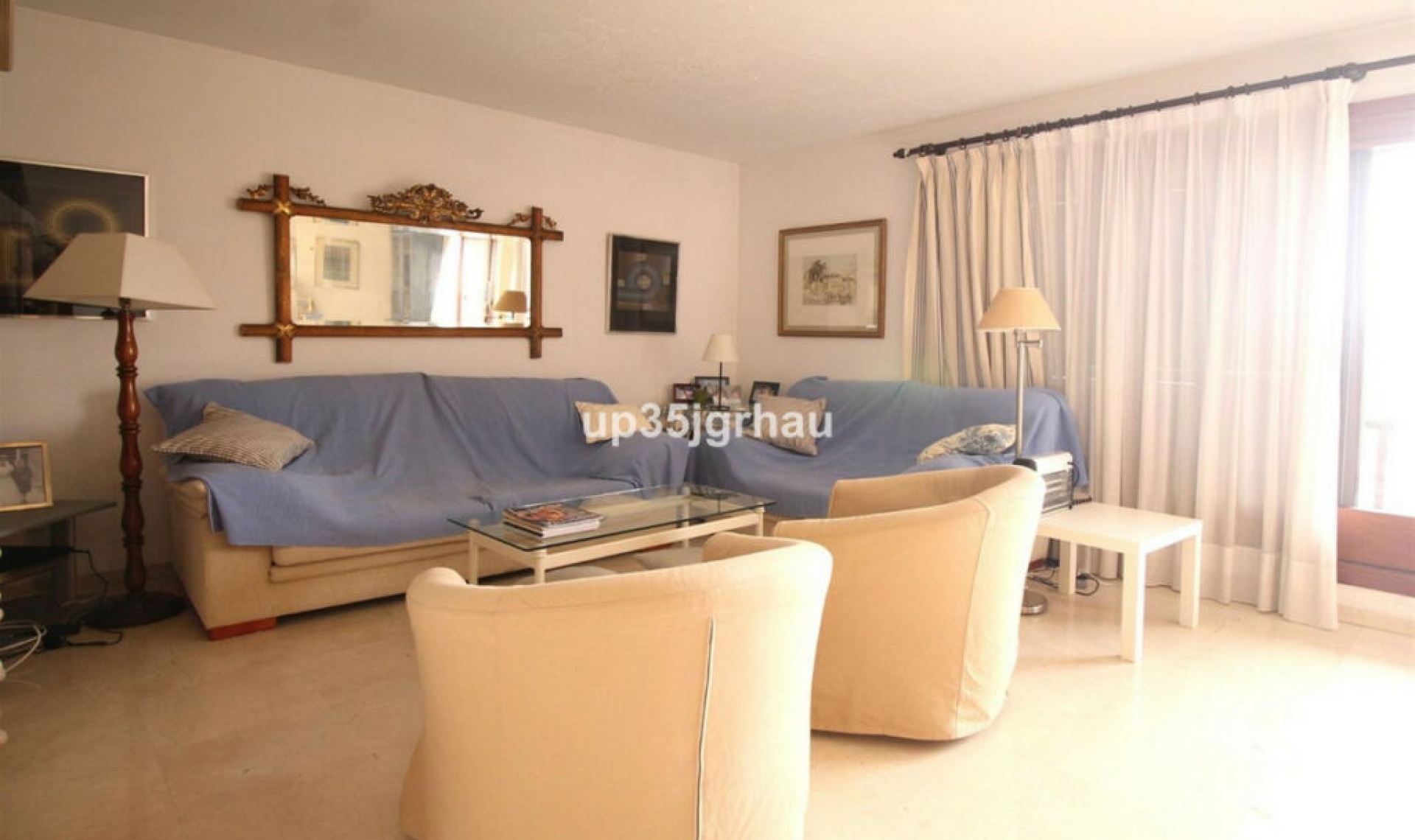Resale - Apartment -
Estepona