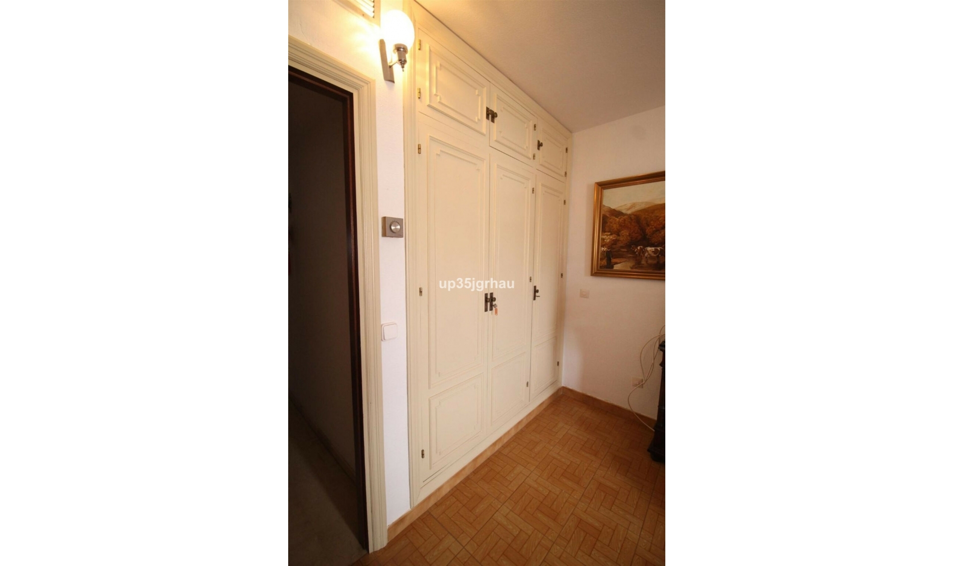 Resale - Apartment -
Estepona