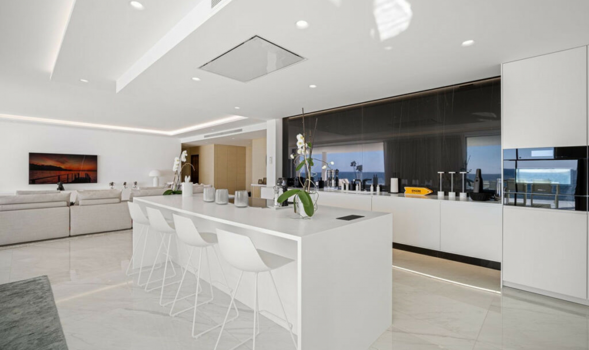Resale - Apartment -
Estepona