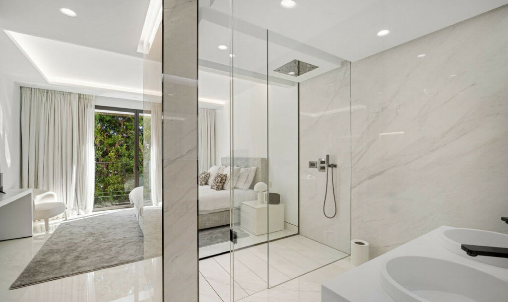 Resale - Apartment -
Estepona