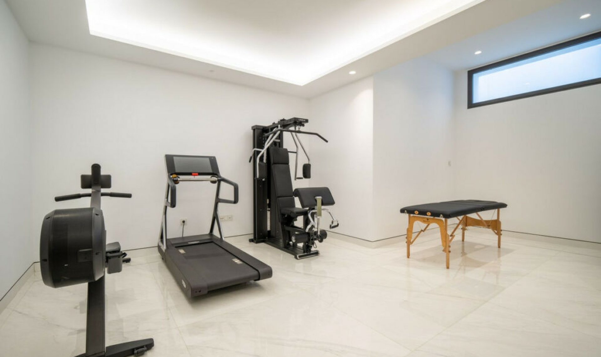 Resale - Apartment -
Estepona