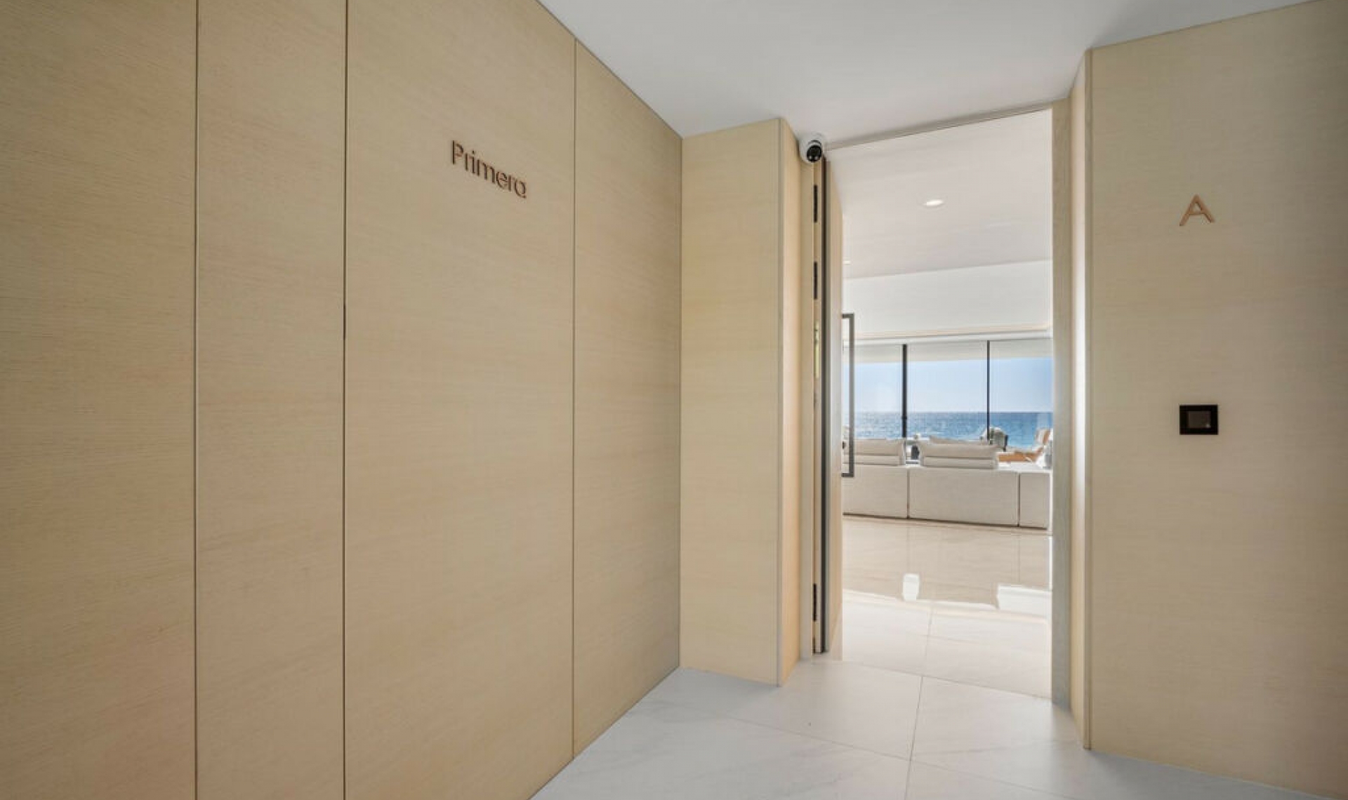 Resale - Apartment -
Estepona