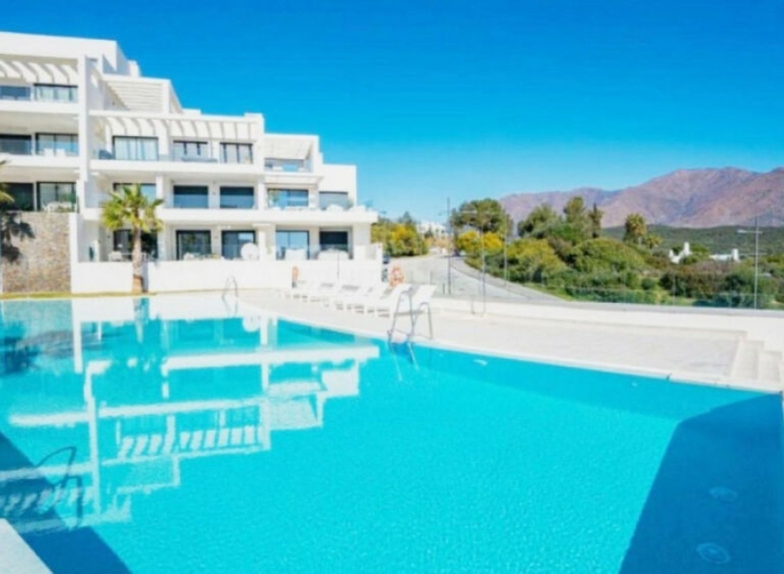 Resale - Apartment -
Estepona